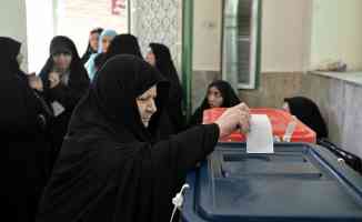 İran&#039;da 18 Haziran&#039;daki cumhurbaşkanlığı seçimlerinde 59 milyon kişi oy kullanabilecek
