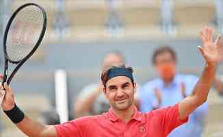 İsviçreli tenisçi Federer Fransa Açık'tan çekildi