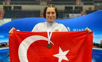 Özel sporcu Fatma Damla Altın, Tokyo Paralimpik Oyunları&#039;na kota aldı
