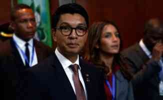 Madagaskar&#039;da Cumhurbaşkanı Rajoelina&#039;yı hedef alan suikast girişimde darbe şüphesi