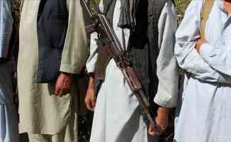 Afganistan&#039;da Taliban ikinci vilayet merkezini ele geçirdi