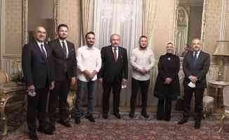TBMM Başkanı Şentop, Viyana&#039;da Türk toplumu temsilcilerini kabul etti