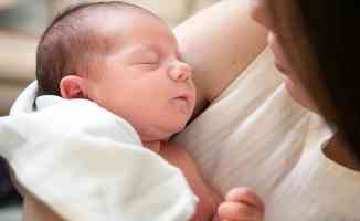Bebeklerin “ilk aşısı“ anne sütü Kovid-19&#039;a karşı da koruyor