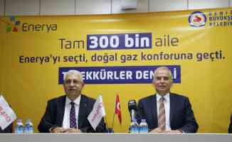 Enerya Enerji, Denizli&#039;de 300 bininci abonesine elektrikli bisiklet hediye etti