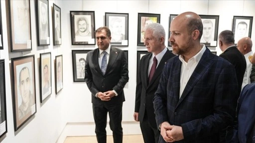 "253 Şehit 253 Portre" sergisi Dolmabahçe Sanat Galerisi'nde açıldı
