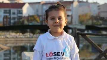 4 yaşındaki Ali lösemiyi ailesinin desteğiyle yendi