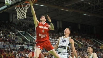 A Milli Erkek Basketbol Takımı Bosna Hersek'i 82-75 yendi