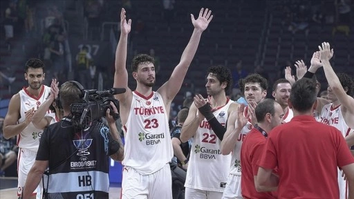 A Milli Erkek Basketbol Takımı'nın 2025 Avrupa Şampiyonası çeyrek finalindeki rakibi Polonya ol