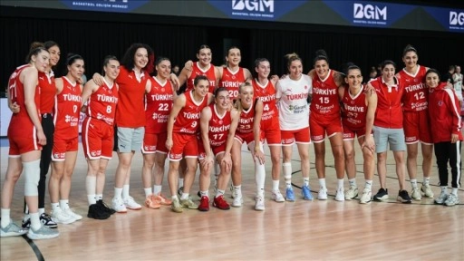 A Milli Kadın Basketbol Takımı, Avrupa Şampiyonası hazırlıklarını sürdürüyor