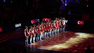 A Milli Kadın Voleybol Takımı, Avrupa Şampiyonası'na Letonya ma&ccedil;ıyla başlayacak