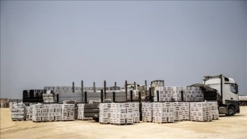 Beyt Hanun'dan Gazze'nin kuzeyine giren yardım tırları böyle görüntüledi