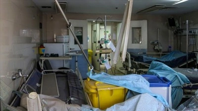 AA ekibi, Tahran'daki Şehit Mutahhari Hastanesinde oluşan hasarın boyutunu g&ouml;r&uuml;nt&uuml;ledi