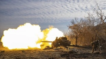 AA ekibi, Ukrayna ordusunun Donetsk'teki tanksavar atışlarını görüntüledi