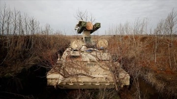 AA ekibi, Ukrayna'nın hava savunma sistemlerini cephede görüntüledi