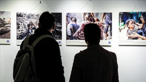 AA'nın "Tanık" kitabındaki görsellerden oluşan sergi Bağcılar'da açıldı