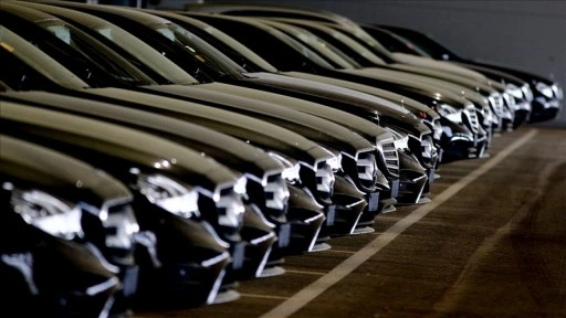 AB'de yeni otomobil satışları mayısta yıllık bazda yüzde 1,6 yükseldi