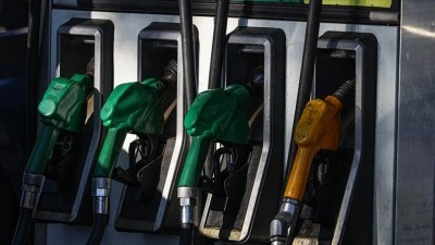 AB, fosil yakıt fiyatlarındaki dalgalanmaya karşı &ouml;nlem alınmasını istiyor