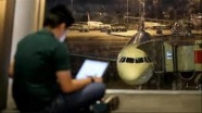 ABD, BAE'ya uçaklarda elektronik cihaz yasağını kaldırdı