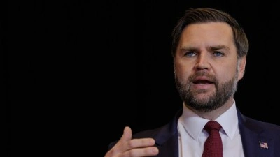 ABD Başkan Yardımcısı Vance, Tahran'la m&uuml;zakerelerde Washington'ın 't&uuml;m kozlara sahip olduğunu' savundu