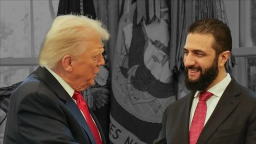 ABD Başkanı Trump, Suriye Cumhurbaşkanı Şara'ya "çok güvendiğini" belirtti