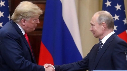 ABD Başkanı Trump, Ukrayna'da ateşkes için Putin'e verdiği 50 günlük süreyi kısaltacağını