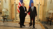 ABD'de bir araya gelen Pompeo ve Lavrov'dan kapsamlı görüşme