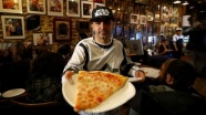 ABD'de, Diyarbakırlı pizzacı,'Prenses Leia' için pizza dağıttı