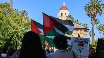 ABD'de Stanford &Uuml;niversitesinin Filistin destek&ccedil;isi &ouml;ğrencileri, Google CEO'sunu protesto