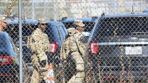 ABD'de yeni yıl &ouml;ncesi, Louisiana eyaletinin New Orleans kentine 350 Ulusal Muhafız konuşlandır