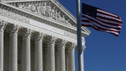 ABD'de Yüksek Mahkeme, Trump'ın milyarlarca dolarlık dış yardımı geçici durdurmasına izin