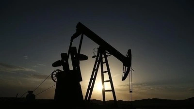 ABD-İran diplomasi beklentisi Brent petrol&uuml; 85 doların altına &ccedil;ekti