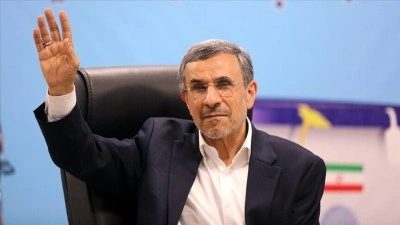 ABD+İsrail saldırılarının, İran'ın başına eski Cumhurbaşkanı Ahmedinejad'ı ge&ccedil;irmeyi hedeflediği iddiası