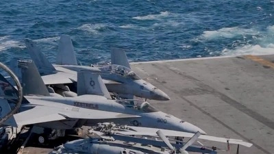 ABD, K&uuml;ba ile gerilim devam ederken USS Nimitz u&ccedil;ak gemisini Karayipler'e konuşlandırdı