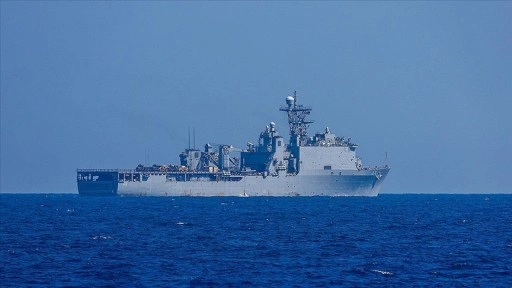 ABD'nin, Latin Amerika'da uyuşturucuyla mücadele kapsamında 8 savaş gemisi gönderdiği belirtildi