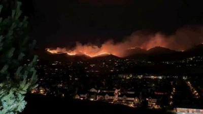 ABD'nin Nevada eyaletinde yangınlarla m&uuml;cadele s&uuml;r&uuml;yor