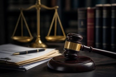 ABD'nin uyuşturucu ka&ccedil;ak&ccedil;ılığıyla su&ccedil;ladığı Meksika'nın Sinaloa Valisi ge&ccedil;ici olarak g&ouml;revinden ayrıldı