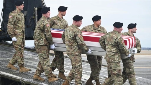 ABD ordusu: Suriye'de DEAŞ militanının saldırısında 2 ABD askeri ve 1 ABD vatandaşı öldü