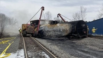 ABD'de çevre felaketine neden olan Ohio'daki tren kazası için şirketin üst yöneticisi özür