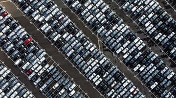 AB'de otomobil satışları kasımla birlikte artışını 16. aya taşıdı