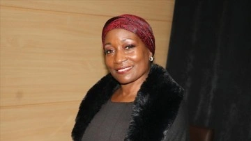 ABD'li sanatçı Della Miles'ten göçmenler konusunda dünyaya çağrı