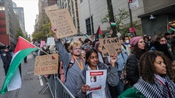 ABD'nin BM Daimi Temsilciliği önünde İsrail'in Gazze'ye saldırıları ve ABD desteği protestosu