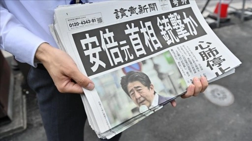 Abe suikastıyla gündeme gelen Birleşme Kilisesi'nin Japonya'daki başkanı Tanaka istifa ett