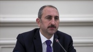 Adalet Bakanı Gül&#039;den Başkonsolos Arıkan&#039;ın katili Sasunyan&#039;a tahliye yolunu açan kararına tepki
