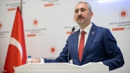 Adalet Bakanı Gül: Milletimiz yeni ve sivil bir anayasaya ihtiyaç duymaktadır