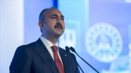 Adalet Bakanı Gül: Milli iradenin gücüyle çıkılan yolda 12 Eylül izleri büyük oranda silinmiştir