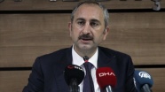 Adalet Bakanı Gül: Polemiklerle siyaset yapmanın Türkiye&#039;ye hiçbir faydası yok