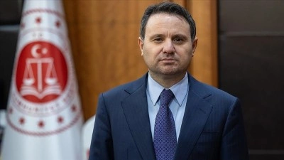 Adalet Bakanı G&uuml;rlek'ten kırmızı b&uuml;ltenle aranan su&ccedil;luların T&uuml;rkiye'ye iadelerine ilişkin