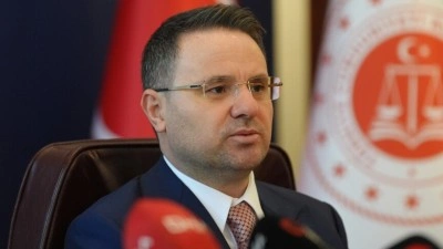Adalet Bakanı G&uuml;rlek'ten uyuşturucuyla m&uuml;cadele vurgusu
