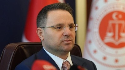 Adalet Bakanı G&uuml;rlek'ten Yargıtay ve Danıştay &uuml;yeliğine se&ccedil;ilen 3 isim i&ccedil;in tebrik mesajı