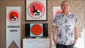 Adam diyor ki!.. -Yener Bozkurt yazdı-